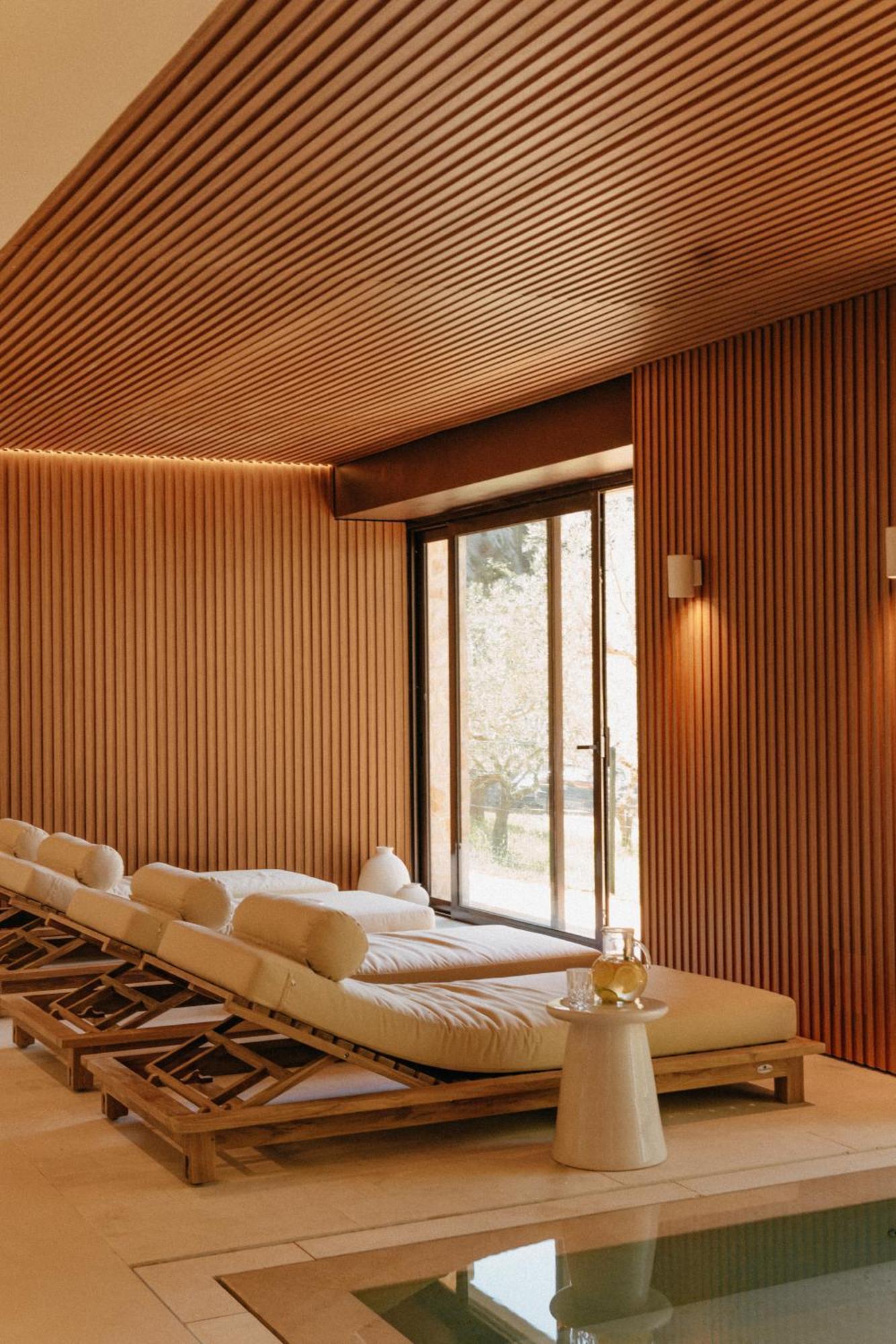 Aethos Saragano Hotel Bagian luar foto